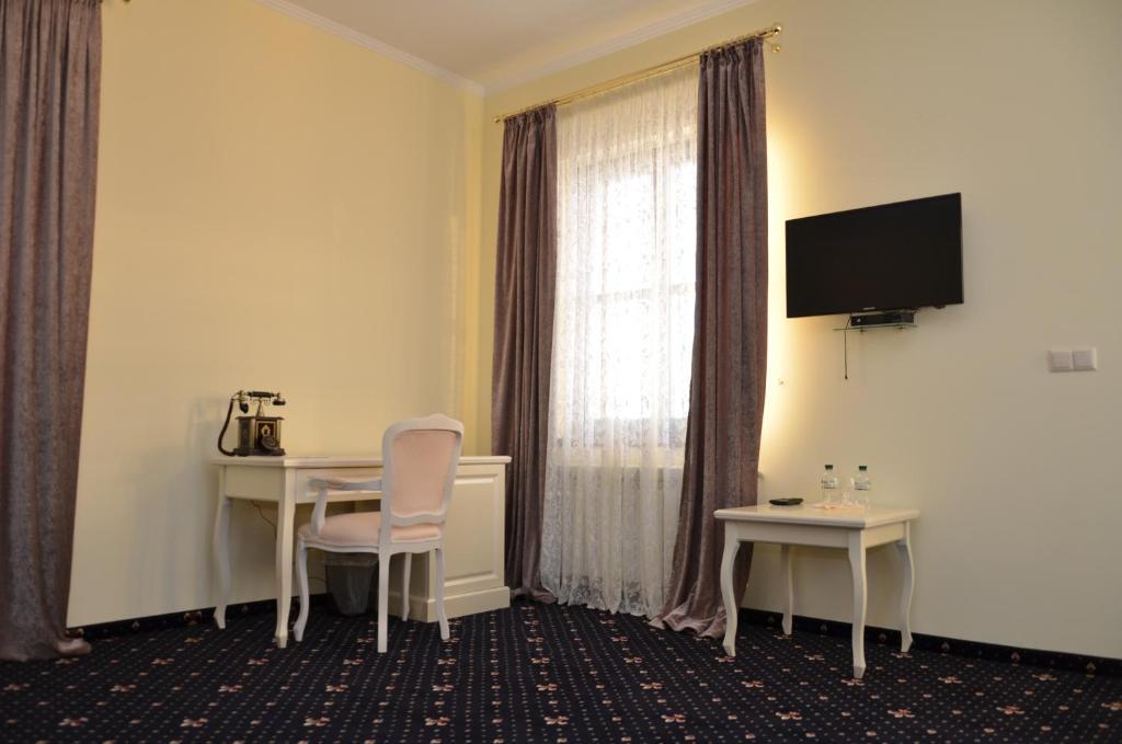 Chateau Royal Hotel Berezovka  ภายนอก รูปภาพ