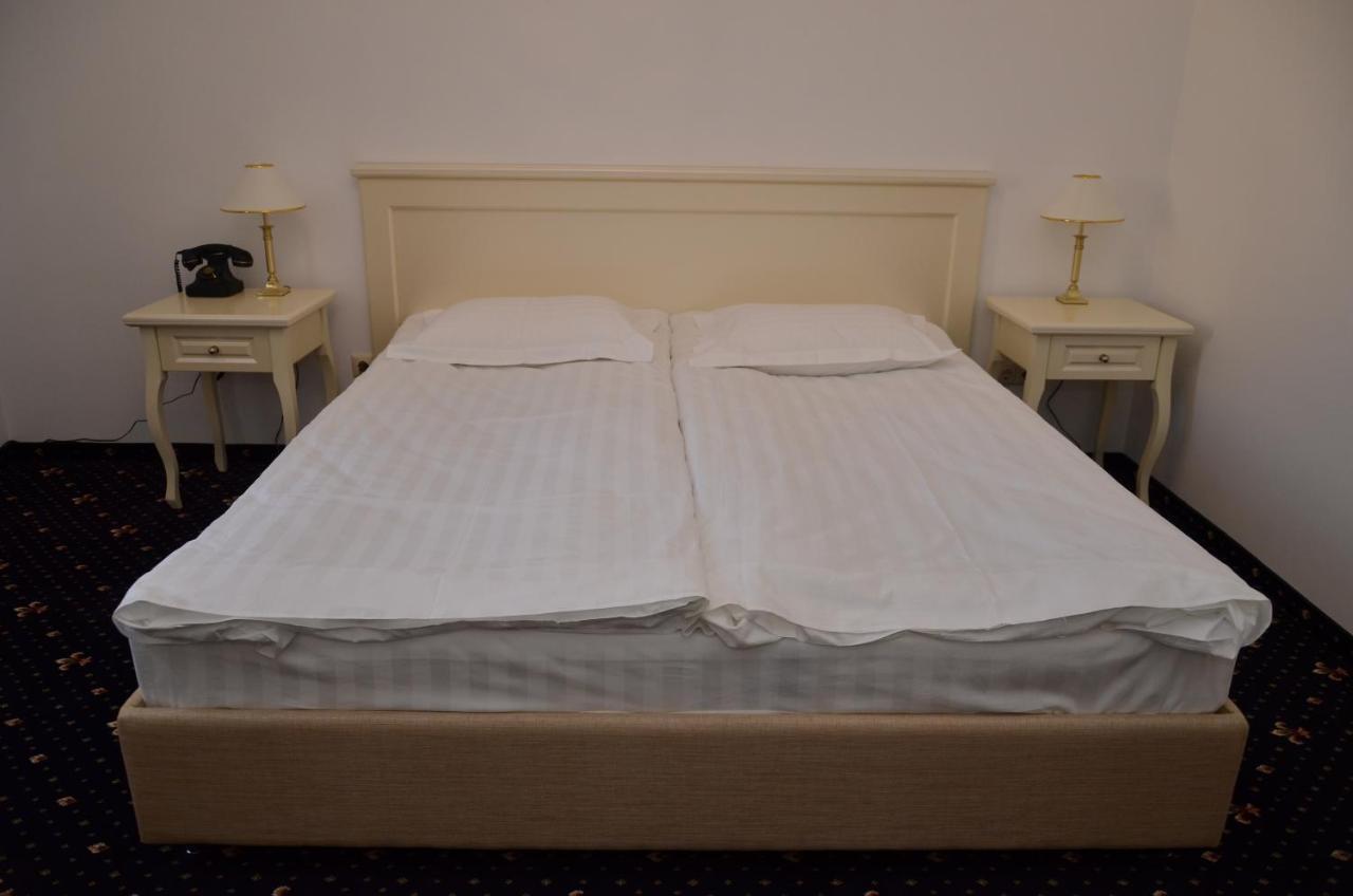 Chateau Royal Hotel Berezovka  ห้อง รูปภาพ
