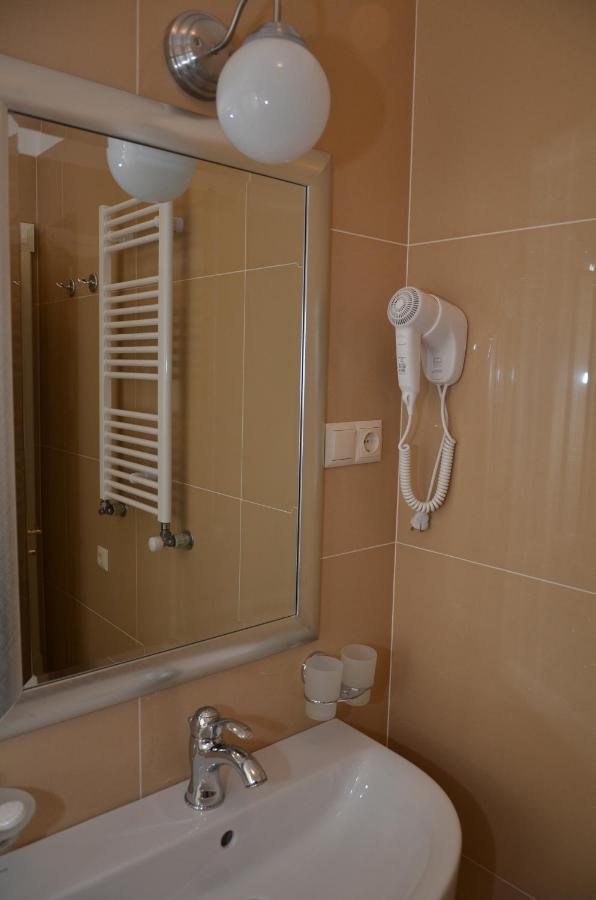 Chateau Royal Hotel Berezovka  ห้อง รูปภาพ